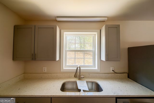 609 Marsha Drive, Perry, GA 31069