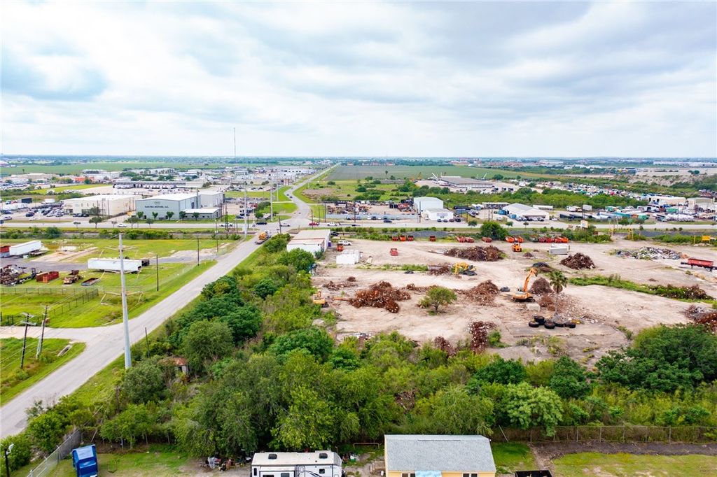 132 S Navigation Blvd, Corpus Christi, TX 78405 — photo 3