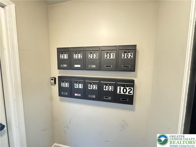 202 North 6th Street 201, Allentown City, PA 18102