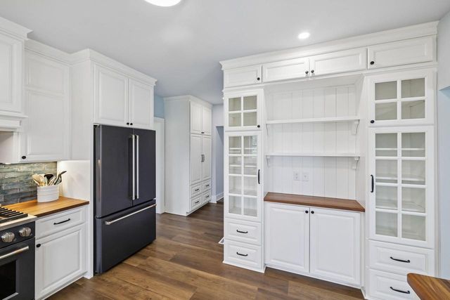 5833 Town Hall Drive, Sun Prairie, WI 53590