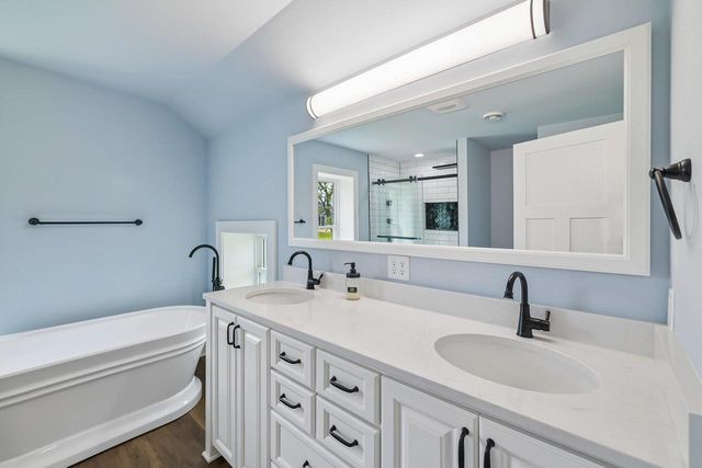 5833 Town Hall Drive, Sun Prairie, WI 53590