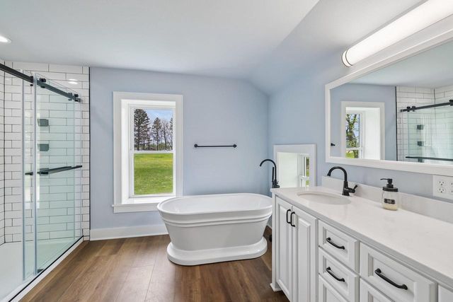 5833 Town Hall Drive, Sun Prairie, WI 53590