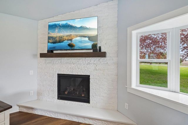 5833 Town Hall Drive, Sun Prairie, WI 53590