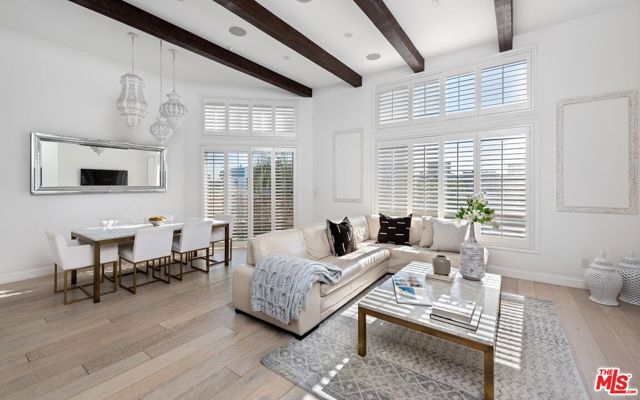 320 S Willaman Drive 2, Los Angeles, CA 90048