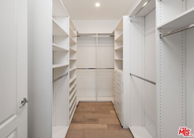 320 S Willaman Drive 2, Los Angeles, CA 90048