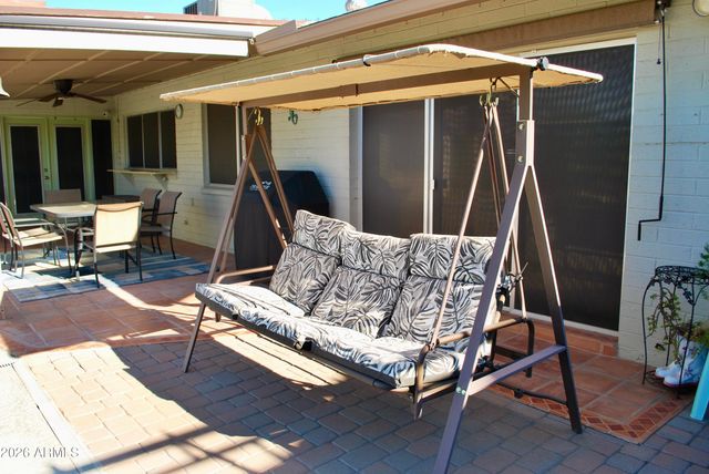 5144 W LAS PALMARITAS Drive, Glendale, AZ 85302