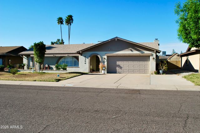 5144 W LAS PALMARITAS Drive, Glendale, AZ 85302