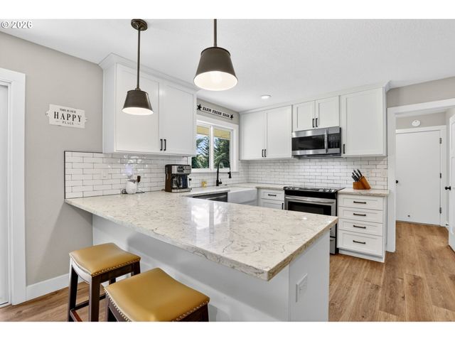 8439 Se COTTRELL Rd, Boring, OR 97009