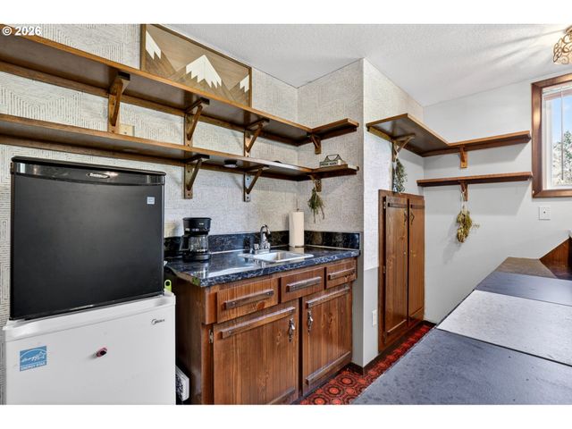 8439 Se COTTRELL Rd, Boring, OR 97009