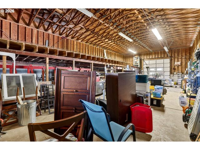 8439 Se COTTRELL Rd, Boring, OR 97009