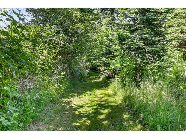8439 Se COTTRELL Rd, Boring, OR 97009