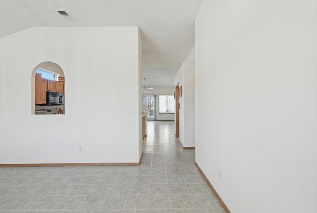 1616 Cerro Crestado Drive NW, Los Lunas, NM 87031