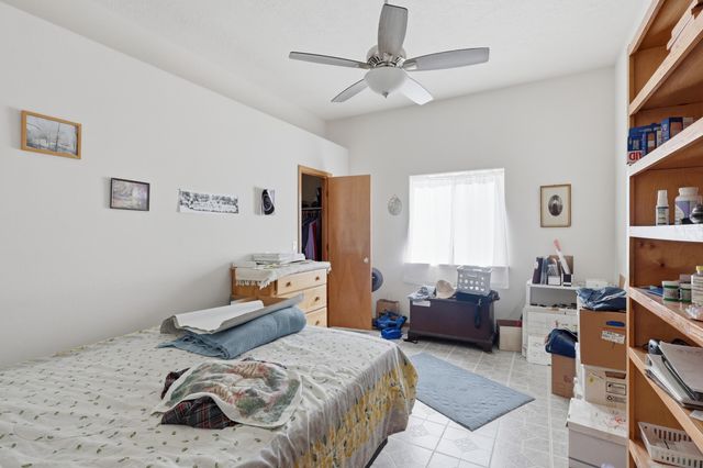 1616 Cerro Crestado Drive NW, Los Lunas, NM 87031