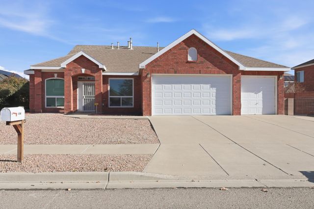 1616 Cerro Crestado Drive NW, Los Lunas, NM 87031