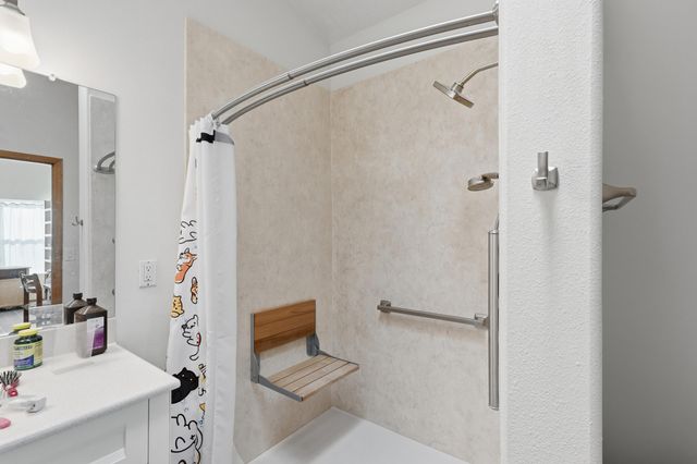 1616 Cerro Crestado Drive NW, Los Lunas, NM 87031