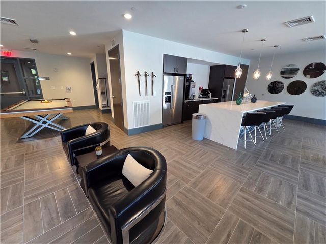 775 Juniper Street NE 415, Atlanta, GA 30308