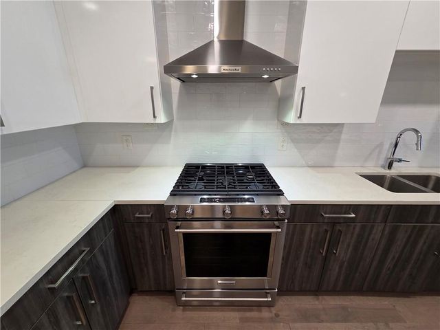 775 Juniper Street NE 415, Atlanta, GA 30308