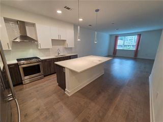 775 Juniper Street NE 415, Atlanta, GA 30308