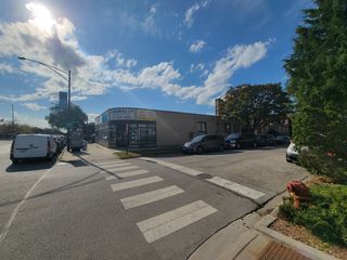 6124 N Milwaukee Avenue 1, Chicago, IL 60646
