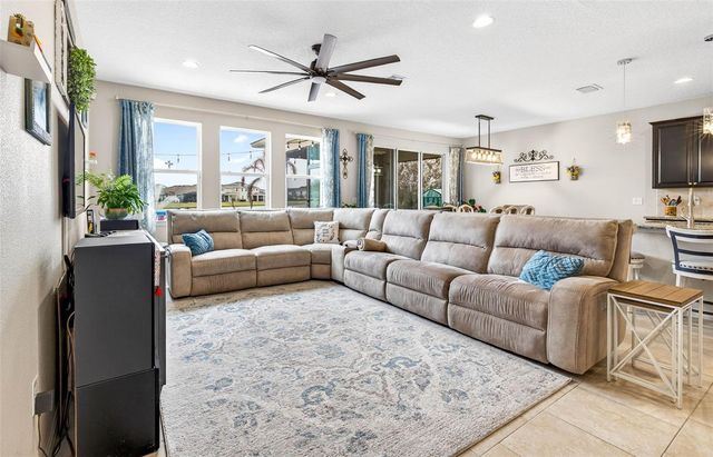 32741 ANSLEY BLOOM LANE, Wesley Chapel, FL 33543