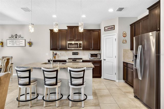 32741 ANSLEY BLOOM LANE, Wesley Chapel, FL 33543