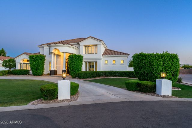2299 E VIRGO Place, Chandler, AZ 85249