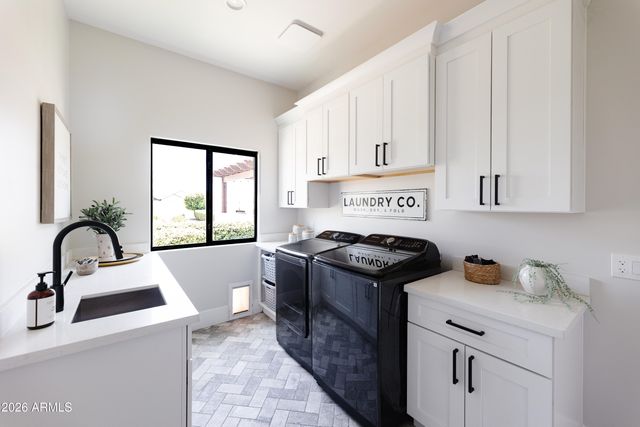 2299 E VIRGO Place, Chandler, AZ 85249