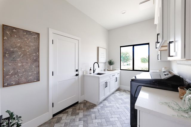 2299 E VIRGO Place, Chandler, AZ 85249