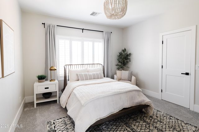 2299 E VIRGO Place, Chandler, AZ 85249