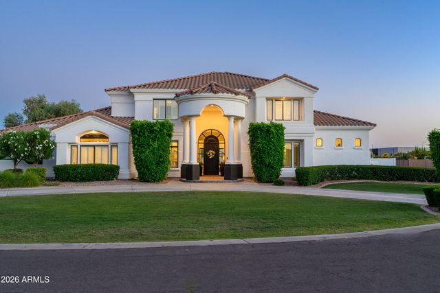 2299 E VIRGO Place, Chandler, AZ 85249