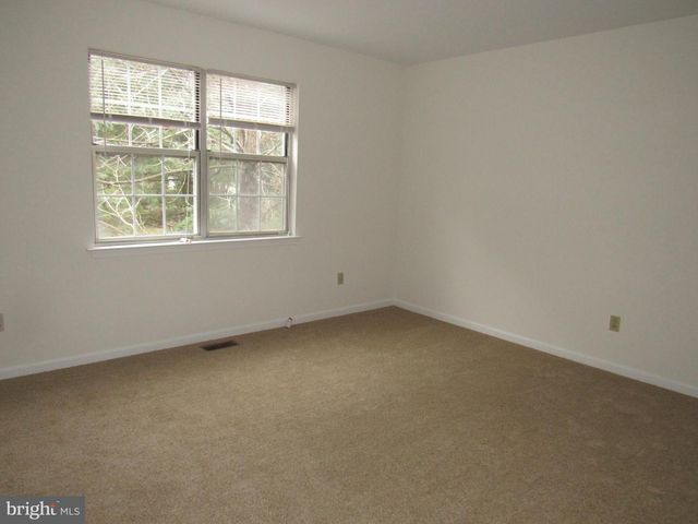 29 HAWTHORNE AVE, Newark, DE 19711