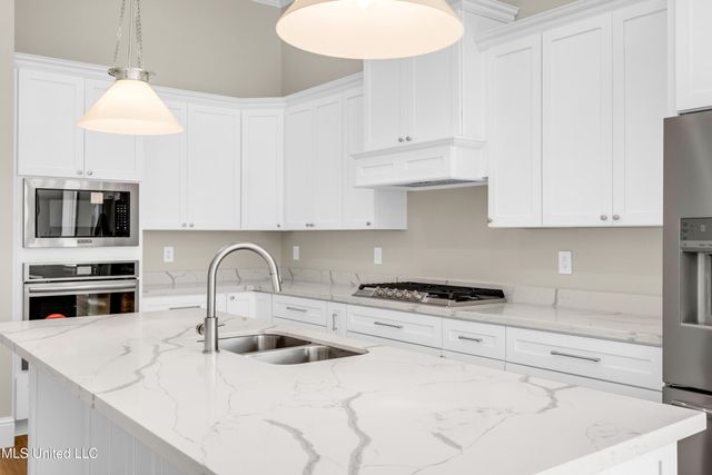 12482 Star Lane, Gulfport, MS 39503