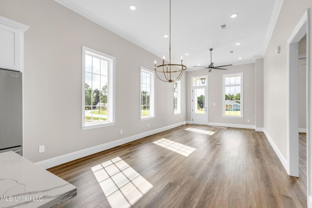 12482 Star Lane, Gulfport, MS 39503