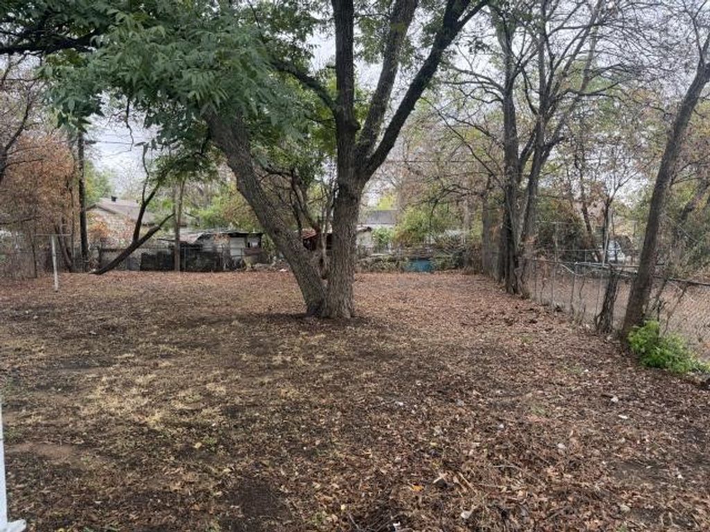 3532 Pioneer Street, Fort Worth, TX 76119 — photo 5