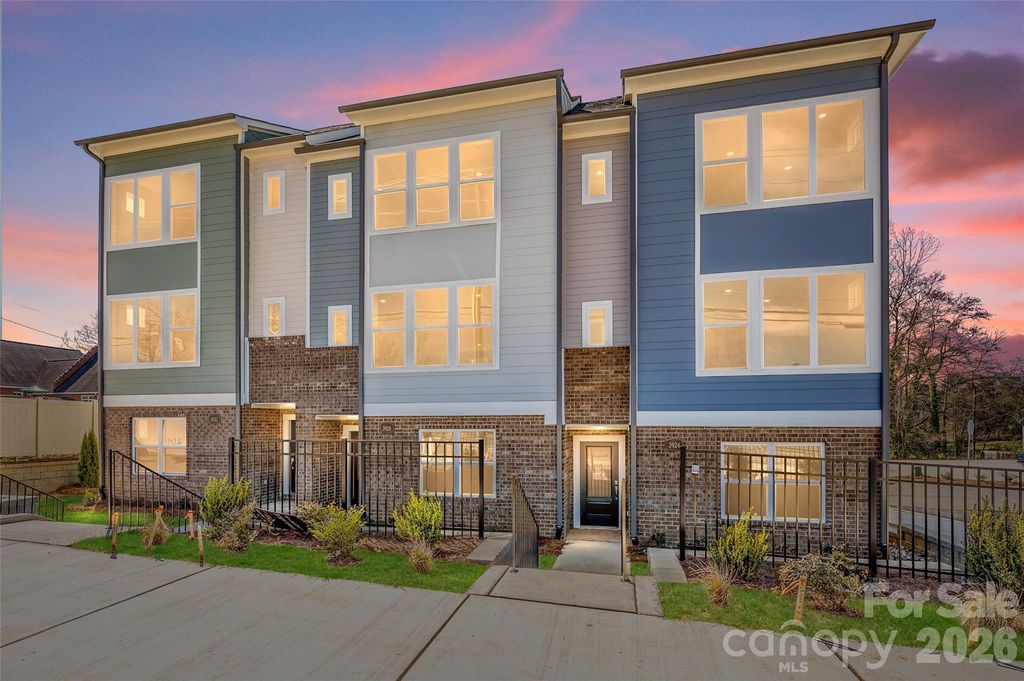 1140 Bismuth Lane, Charlotte, NC 28211