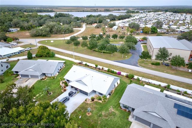 2434 N Orangewood Street, Avon Park, FL 33825