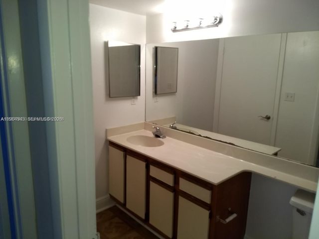 5740 Rock Island Rd 284, Tamarac, FL 33319