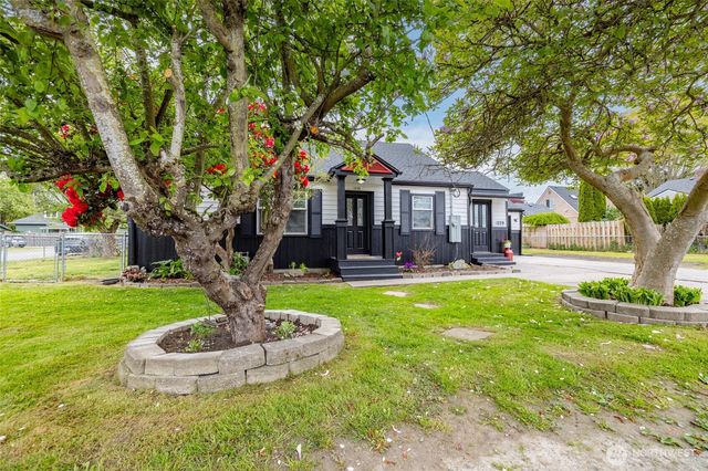 1229 Harrison Street, Mount Vernon, WA 98273