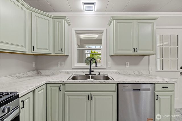 1229 Harrison Street, Mount Vernon, WA 98273