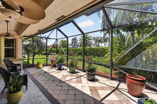 7982 SE Hempstead Circle, Hobe Sound, FL 33455