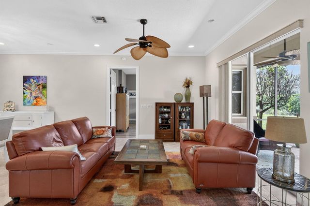 7982 SE Hempstead Circle, Hobe Sound, FL 33455