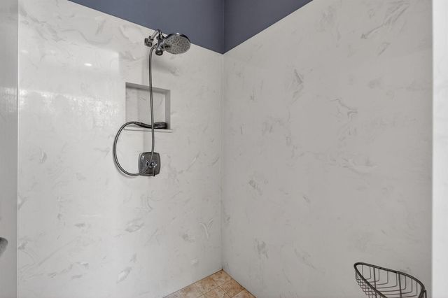 7982 SE Hempstead Circle, Hobe Sound, FL 33455