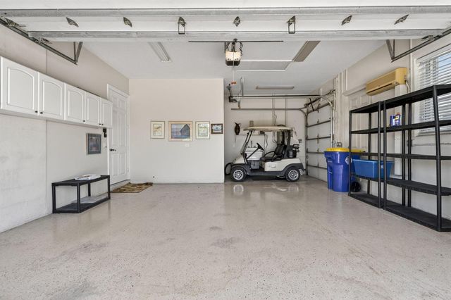 7982 SE Hempstead Circle, Hobe Sound, FL 33455