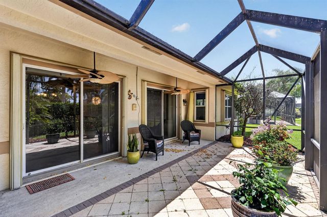 7982 SE Hempstead Circle, Hobe Sound, FL 33455