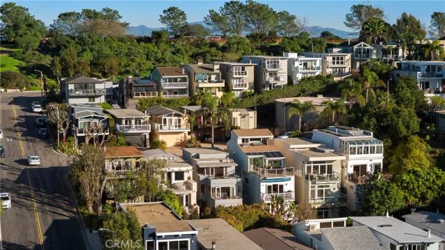 1077 Tia Juana, Laguna Beach, CA 92651