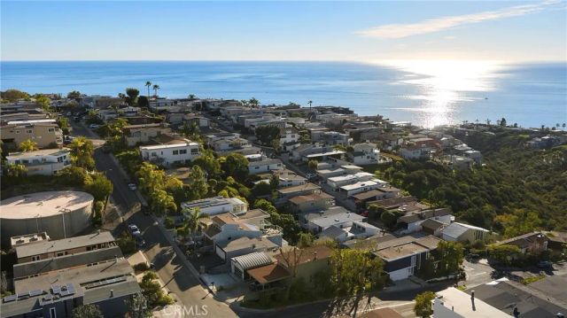 1077 Tia Juana, Laguna Beach, CA 92651