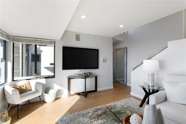 1077 Tia Juana, Laguna Beach, CA 92651