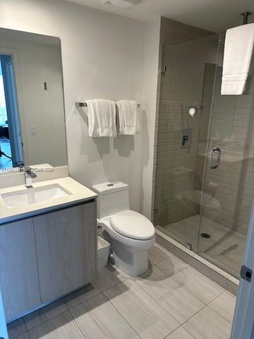 4010 S Ocean Drive R2702, Hollywood, FL 33019