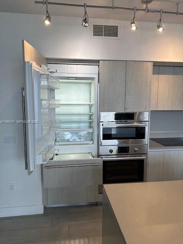 4010 S Ocean Drive R2702, Hollywood, FL 33019