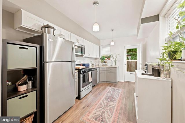 3849 MOUNT VERNON ST, Philadelphia, PA 19104